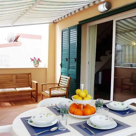 Siciliacasevacanze - Casa Maiolica Апартаменты Марина-ди-Рагуза